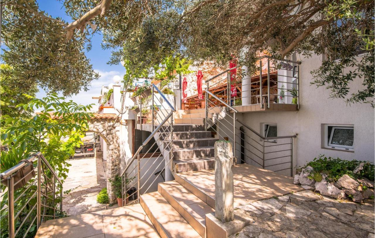 Lovely Apartment In Stara Baska 1 With Kitchen Exterior photo