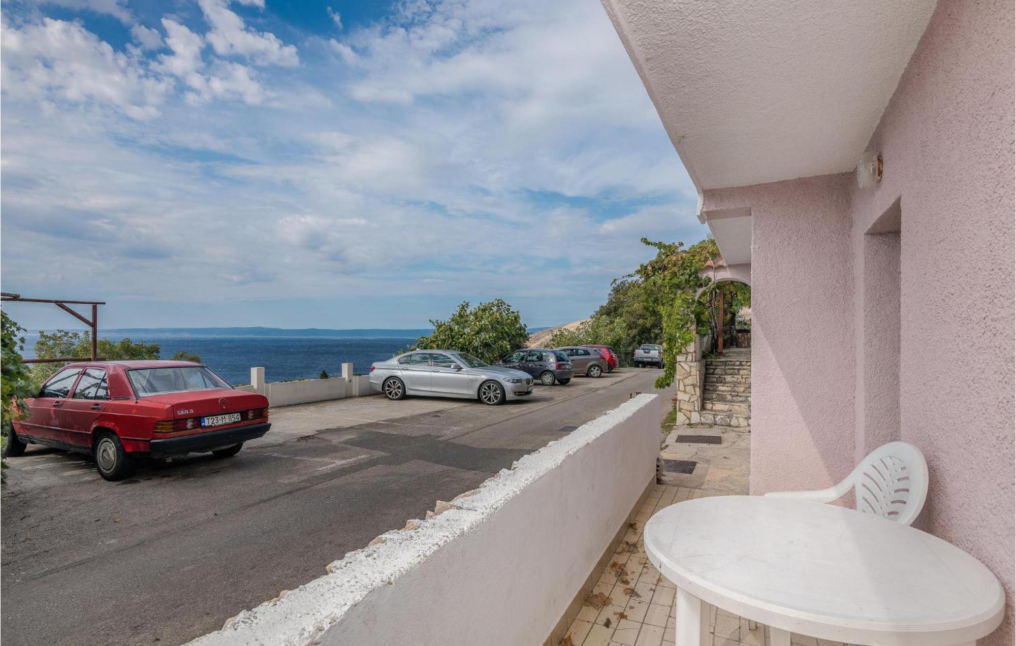 Lovely Apartment In Stara Baska 1 With Kitchen Exterior photo